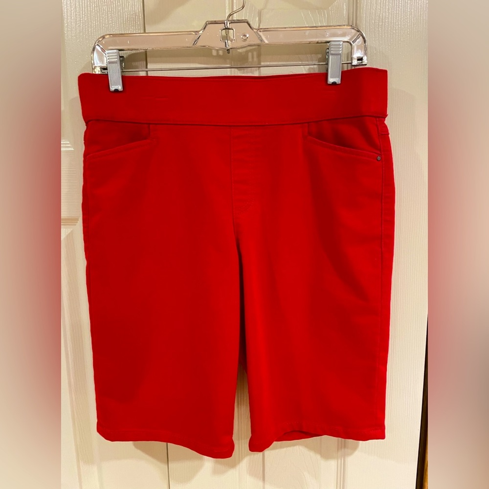 Ladies shorts